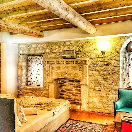Stone&wood House 호텔 *